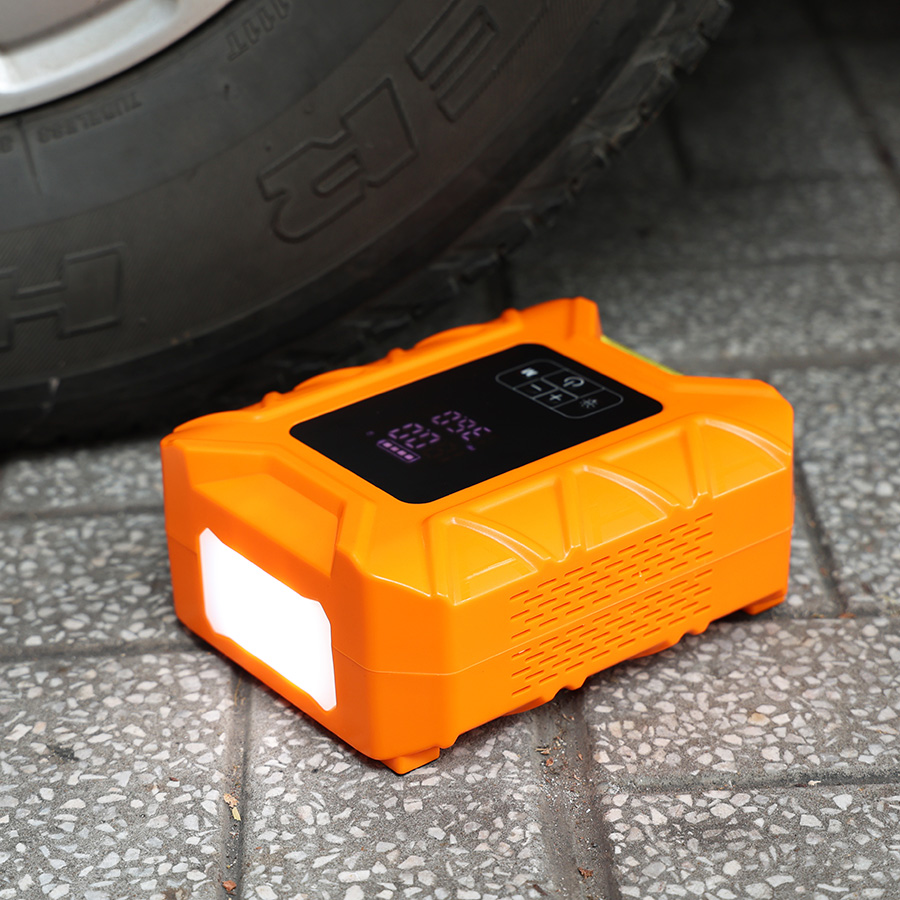 Máy bơm 4in 1 (bơm+kích bình+đèn+nguồn cáp) X7